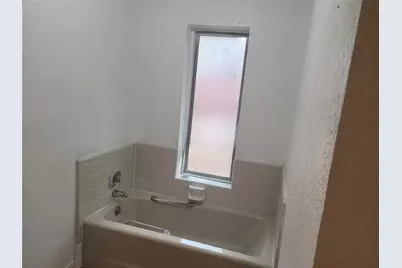 511 Washington Drive, Arlington, TX 76011 - Photo 22