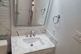 511 Washington Dr, Arlington, TX 76011 - Photo 20