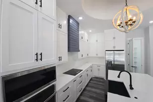 328 Brandon Way, Pottsboro, TX 75076 - Photo 10