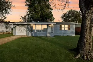 10042 Brockbank Dr, Dallas, TX 75229 - Photo 14