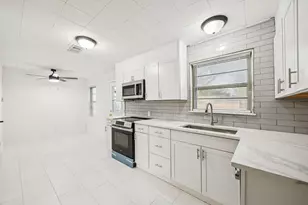 10042 Brockbank Dr, Dallas, TX 75229 - Photo 6