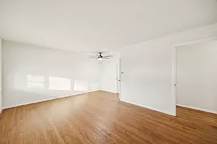 10042 Brockbank Dr, Dallas, TX 75229 - Photo 4