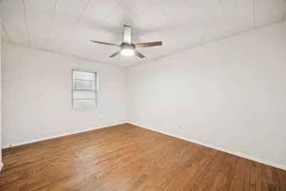 10042 Brockbank Drive, Dallas, TX 75229 - Photo 20