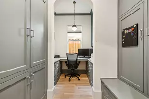 6622 Blue Valley Ln, Dallas, TX 75214 - Photo 18