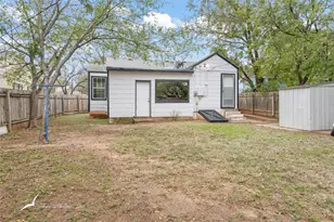 2017 Sycamore St, Abilene, TX 79602 - Photo 30