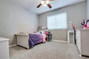 2520 Via Avenida Dr, Carrollton, TX 75006 - Photo 10