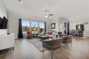 10400 Sunset Shore Dr, Grand Prairie, TX 76065 - Photo 12