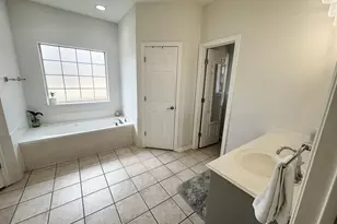 802 John Thomas Dr, Keene, TX 76059 - Photo 18