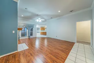 1037 Austin Ct, Weatherford, TX 76086 - Photo 2