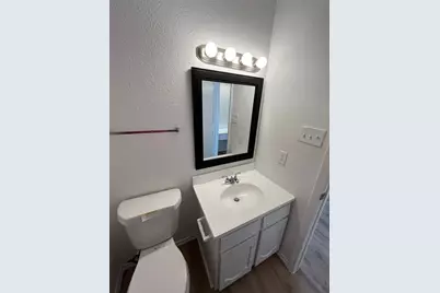 2133 Quail Hollow Drive, Grand Prairie, TX 75051 - Photo 22