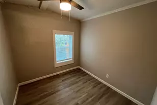 917 Garden Dr, Garland, TX 75040 - Photo 16