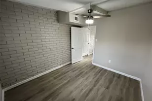 917 Garden Dr, Garland, TX 75040 - Photo 24