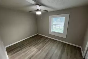 917 Garden Dr, Garland, TX 75040 - Photo 18