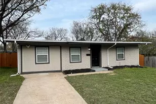 917 Garden Dr, Garland, TX 75040 - Photo 2