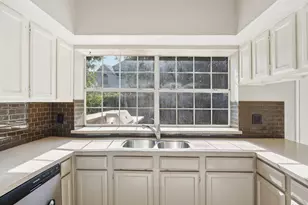 607 Ashcroft Dr, Grapevine, TX 76051 - Photo 16