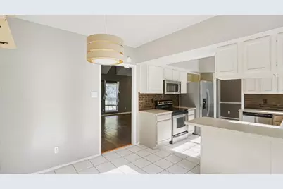 607 Ashcroft Drive, Grapevine, TX 76051 - Photo 12