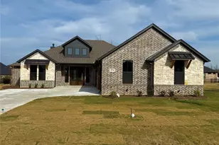3714 Tremont Ln, Granbury, TX 76049 - Photo 1