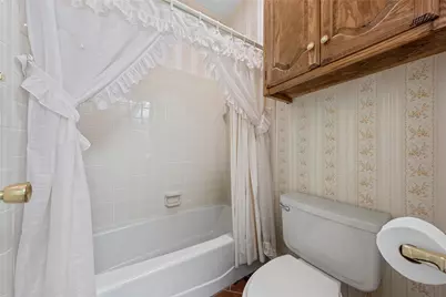 2510 Oak Ridge, Clifton, TX 76634 - Photo 20
