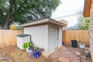 2810 Woodlake Dr, Abilene, TX 79606 - Photo 40