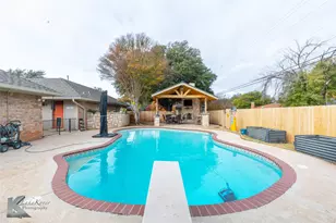 2810 Woodlake Dr, Abilene, TX 79606 - Photo 32