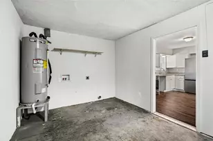 4021 Happy Canyon Dr, Dallas, TX 75241 - Photo 16