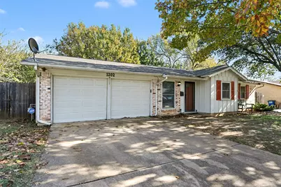1202 Crane Drive, Euless, TX 76039 - Photo 1