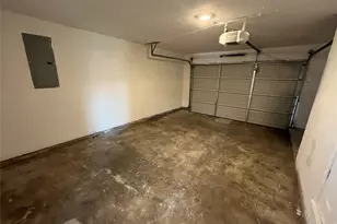 10222 Oak Gate Ln, Dallas, TX 75217 - Photo 18