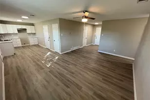 10222 Oak Gate Ln, Dallas, TX 75217 - Photo 4