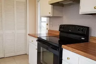 1809 W Spring Creek Pkwy, Plano, TX 75023 - Photo 10