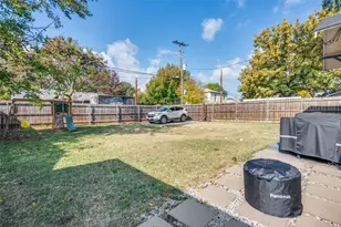 1800 S Adams St, Fort Worth, TX 76110 - Photo 22