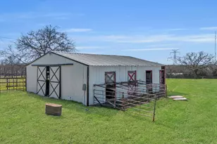 7004 Ledbetter Rd, Arlington, TX 76001 - Photo 26