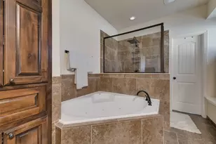 5007 Venecia Way, Grand Prairie, TX 75052 - Photo 14