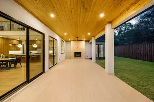 3627 Merrell Rd, Dallas, TX 75229 - Photo 34