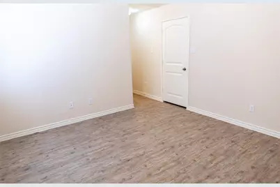 1603 Oriole Drive, Ennis, TX 75119 - Photo 10