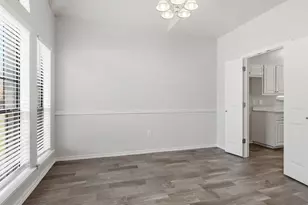 1741 Circle Creek Dr, Lewisville, TX 75067 - Photo 8