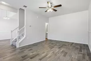 1741 Circle Creek Dr, Lewisville, TX 75067 - Photo 4