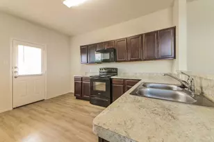 2809 Red Head Pl, Ennis, TX 75119 - Photo 8