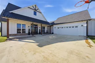 18100 Co Rd 4001, Mabank, TX 75147 - Photo 2