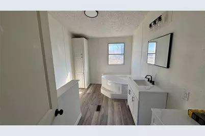 288 Salt Grass Circle, Poolville, TX 76487 - Photo 20