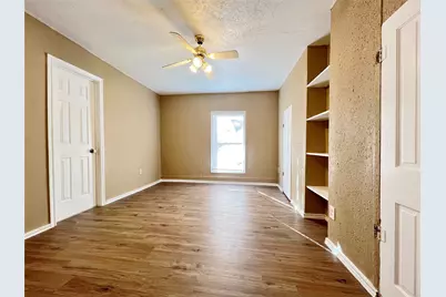 503 Pierce Street, Denton, TX 76201 - Photo 6
