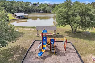 2515 Austin Ct, Granbury, TX 76048 - Photo 34