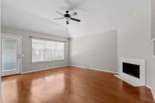 1025 Highland Station Dr, Saginaw, TX 76131 - Photo 16