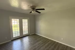 631 Cove Hollow Dr, Dallas, TX 75224 - Photo 10