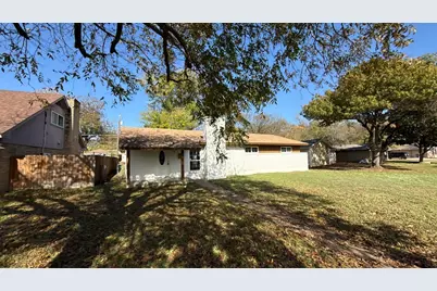 631 Cove Hollow Drive, Dallas, TX 75224 - Photo 2