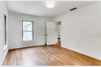 3449 Oak Creek Circle, Dallas, TX 75227 - Photo 8