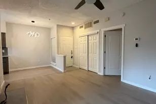 9747 Whitehurst Dr, Dallas, TX 75243 - Photo 16