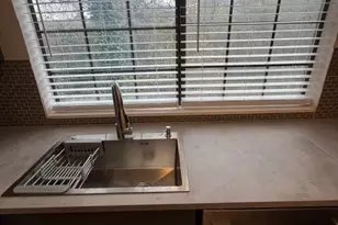 9747 Whitehurst Dr, Dallas, TX 75243 - Photo 10