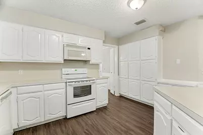 3104 Sugarbush Lane, Carrollton, TX 75007 - Photo 12