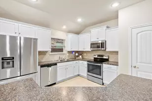 1806 Big Delta St, Princeton, TX 75407 - Photo 4