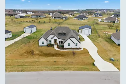 120 Southern Court, Springtown, TX 76082 - Photo 1